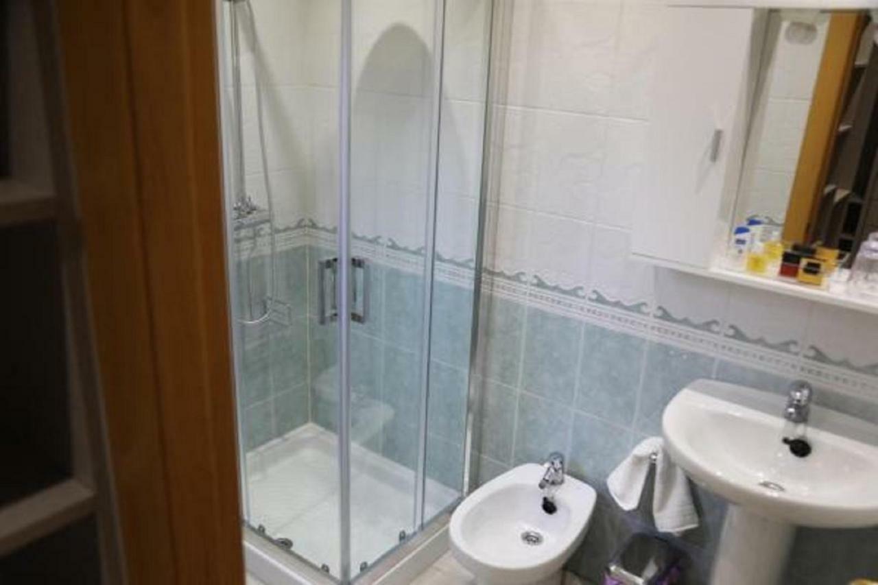 Apartamento Montes De Oca Malaga Exterior photo