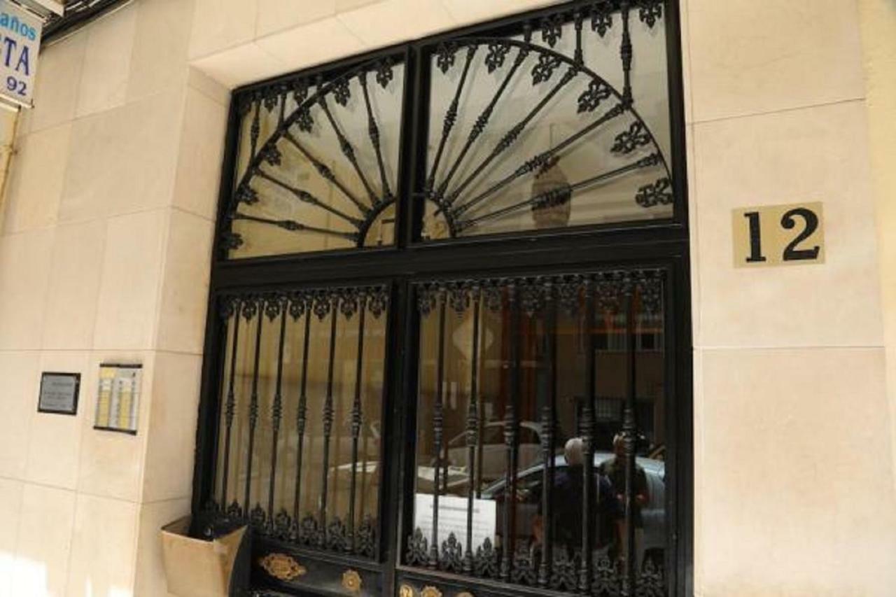 Apartamento Montes De Oca Malaga Exterior photo