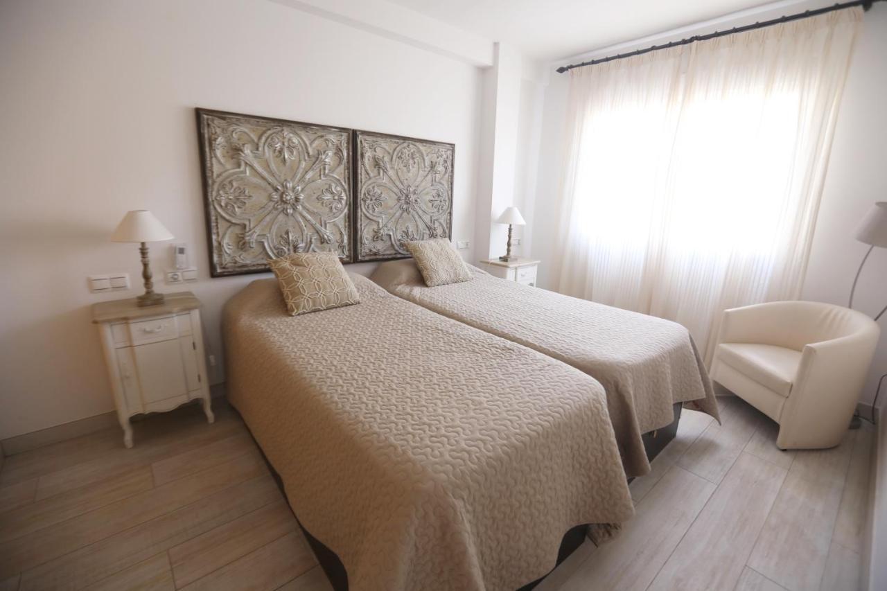 Apartamento Montes De Oca Malaga Exterior photo